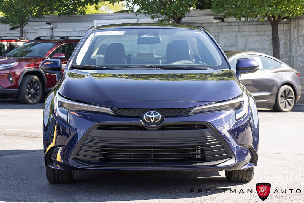 Used 2026 Toyota Corolla LE w/ LE Premium Package FWD image 11