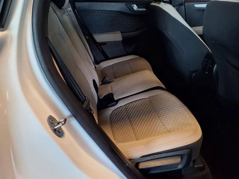 Used 2020 Ford Escape SE AWD/4WD image 9