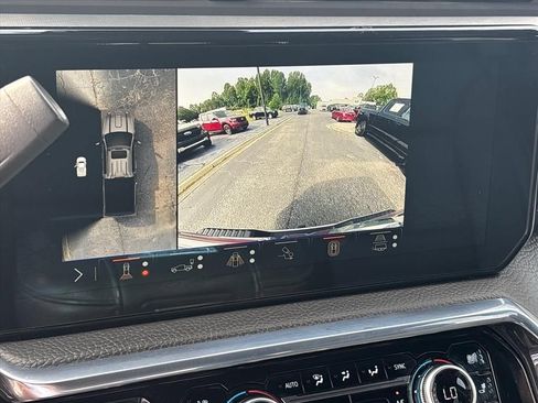 Used 2024 GMC Sierra 2500 Denali AWD/4WD image 34