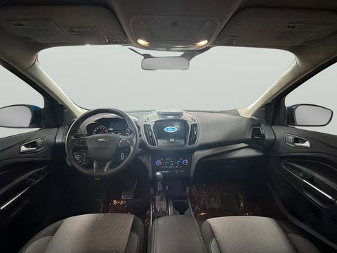 Used 2017 Ford Escape SE w/ Equipment Group 201A FWD image 14