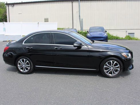 Used 2017 Mercedes-Benz C 300 4MATIC Sedan image 8