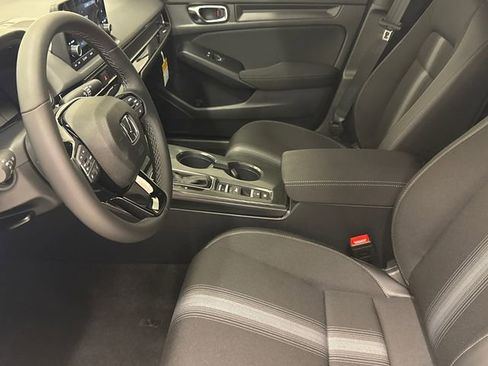 Used 2025 Honda Civic Sport image 14