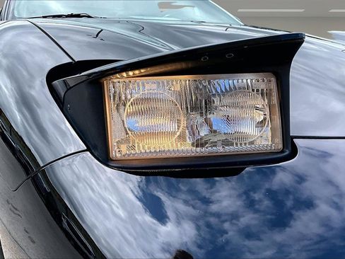 Used 1999 Chevrolet Corvette Convertible w/ Memory Pkg RWD image 30