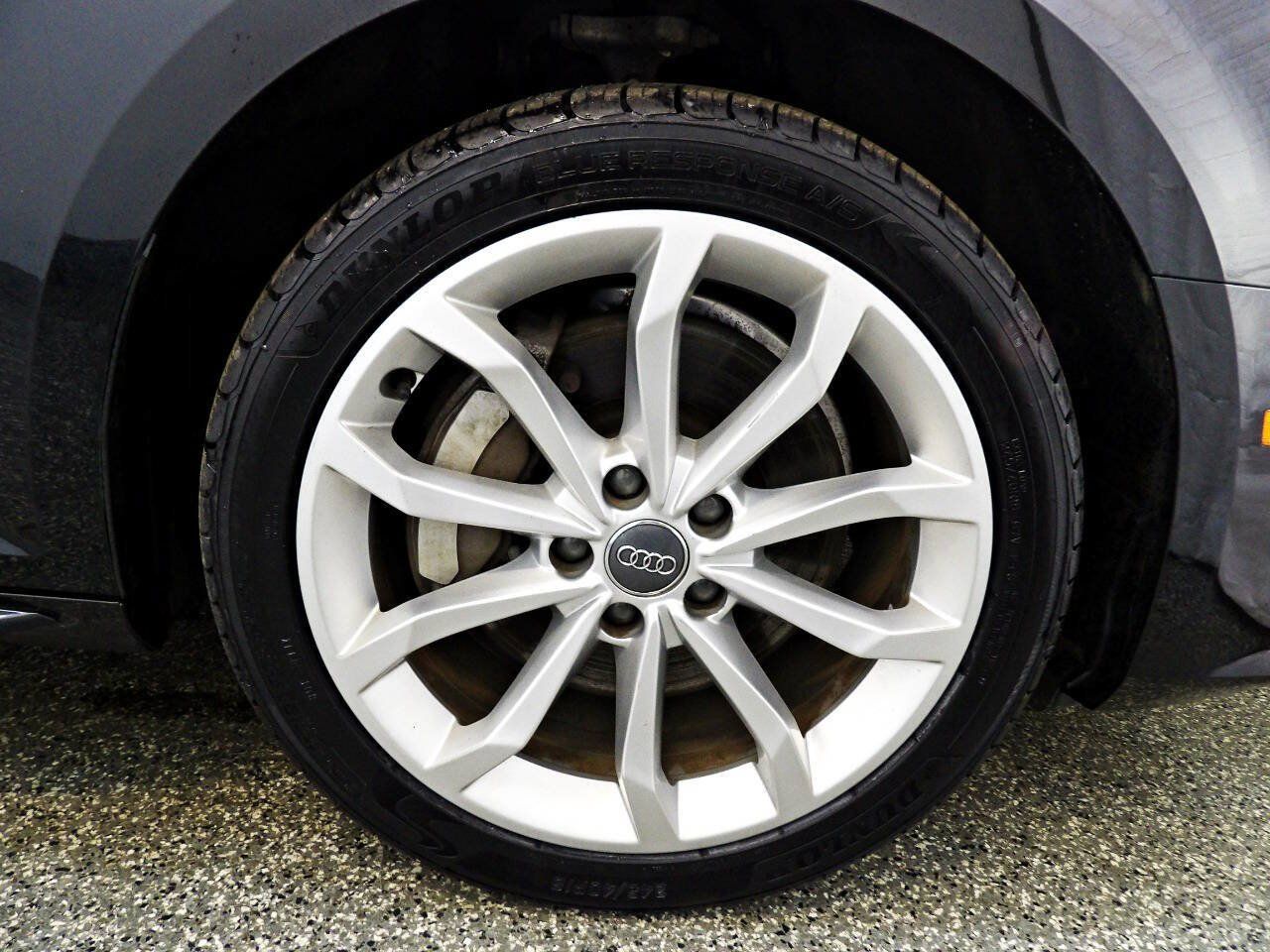 Used 2019 Audi A4 2.0T Premium Plus w/ Premium Plus Package AWD/4WD image 22
