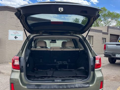 Used 2015 Subaru Outback 2.5i Premium AWD/4WD image 21