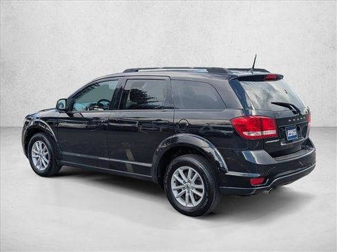 Used 2018 Dodge Journey SXT FWD image 8
