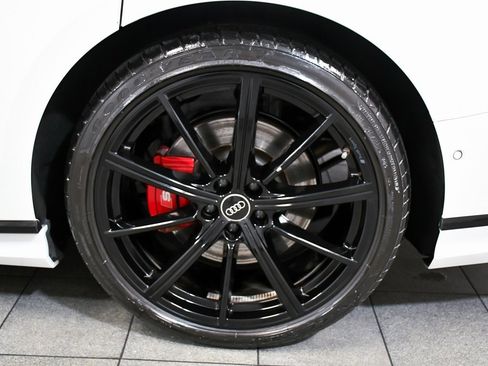 Used 2023 Audi S8 w/ S8 Comfort Plus Package image 8