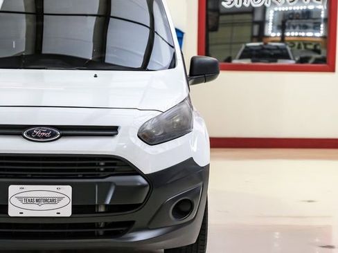 Used 2017 Ford Transit Connect XL image 41