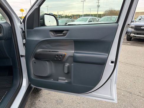 New 2025 Ford Maverick Tremor image 23