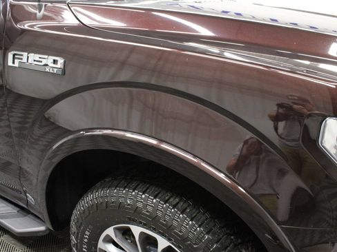 Used 2020 Ford F150 XLT w/ Equipment Group 302A Luxury AWD/4WD image 34