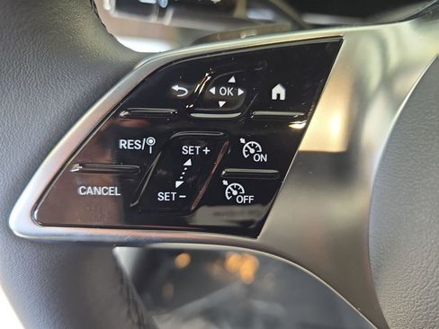 New 2026 Mercedes-Benz GLC 300 4MATIC image 18