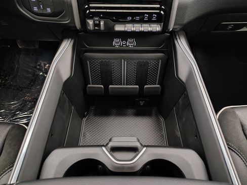 New 2026 RAM 3500 Laramie w/ Night Edition AWD/4WD image 34