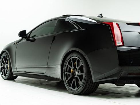 Used 2014 Cadillac CTS V image 19