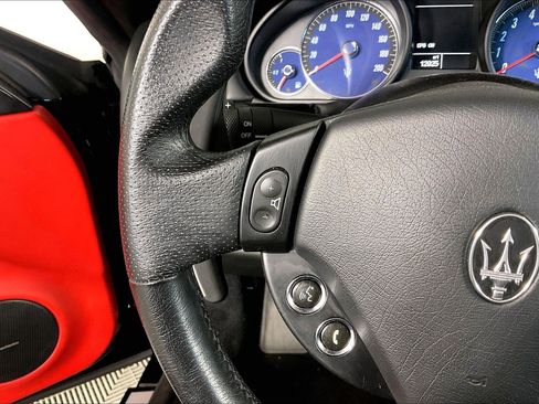 Used 2018 Maserati GranTurismo Convertible image 18