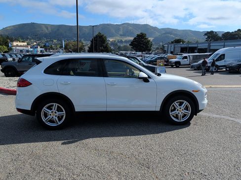 Used 2014 Porsche Cayenne image 9