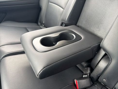 Used 2022 Honda Pilot Special Edition image 38