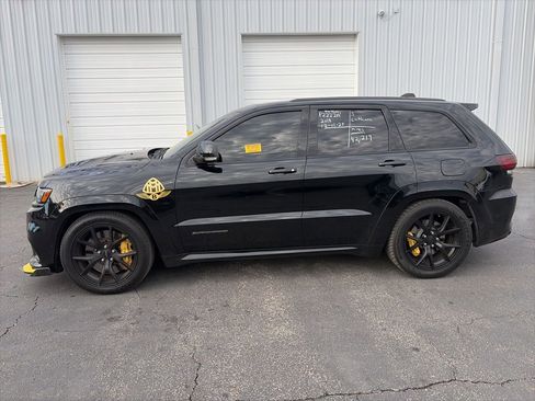 Used 2018 Jeep Grand Cherokee Trackhawk image 4
