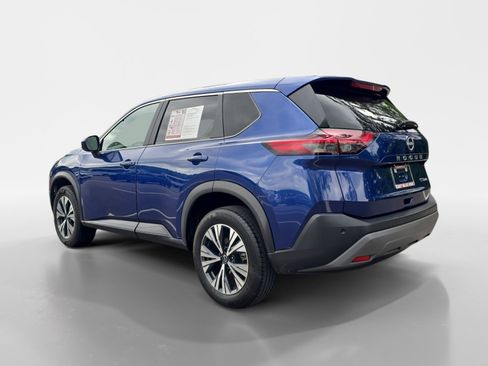 Used 2023 Nissan Rogue SV AWD/4WD image 3