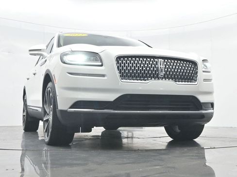 Used 2022 Lincoln Nautilus Reserve w/ Equipment Group 201A AWD/4WD image 35