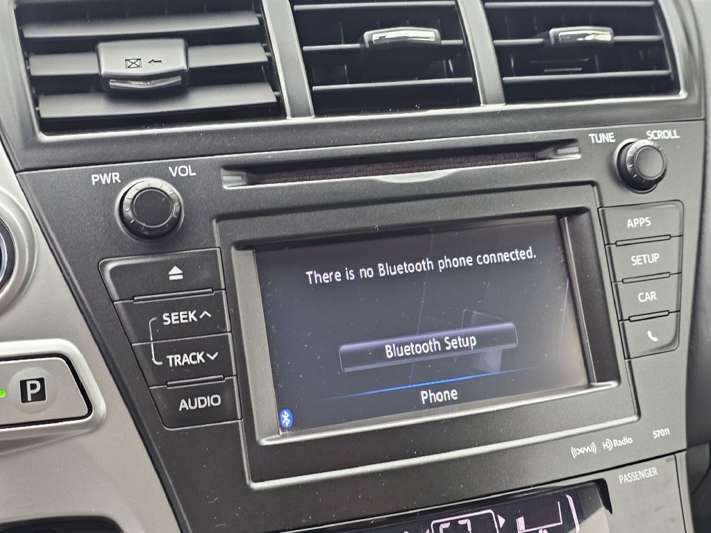 Used 2012 Toyota Prius V Three FWD image 26