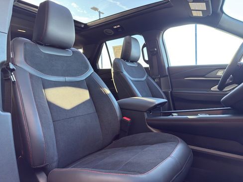 New 2026 Ford Explorer ST w/ Sun And Sound Package image 38