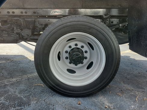 Used 2019 Ford F450 XL image 7