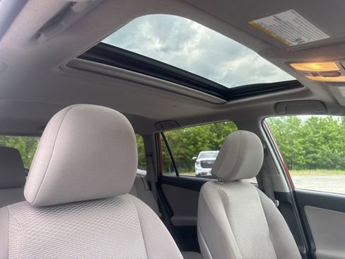 Used 2012 Toyota RAV4 4WD w/ Upgrade Value Pkg image 39