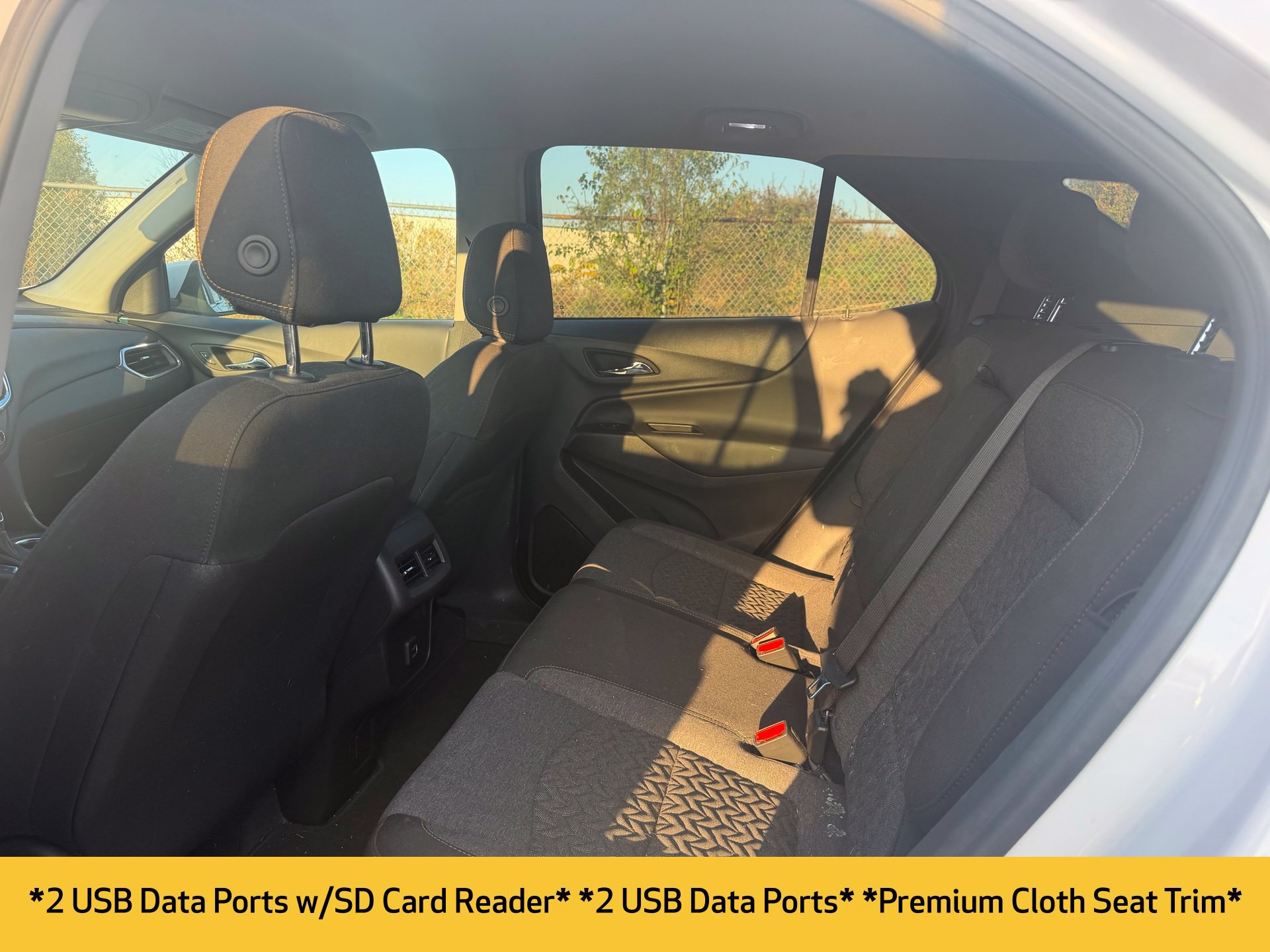 Used 2024 Chevrolet Equinox LT FWD image 11
