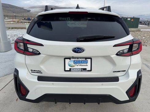 New 2026 Subaru Crosstrek 2.5i Limited w/ Popular Package #3A image 8