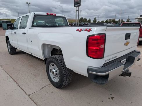 Used 2018 Chevrolet Silverado 2500 W/T AWD/4WD image 11