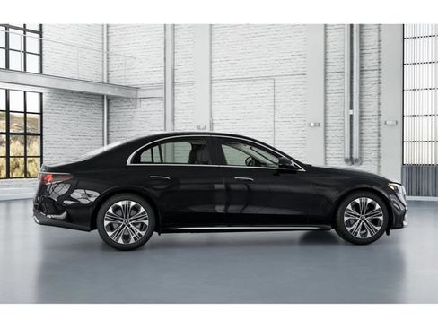New 2026 Mercedes-Benz E 350 4MATIC Sedan image 17