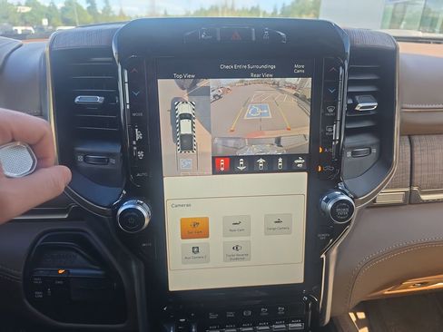 Used 2022 RAM 3500 Limited image 18