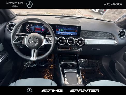 Used 2026 Mercedes-Benz GLB 250 image 22
