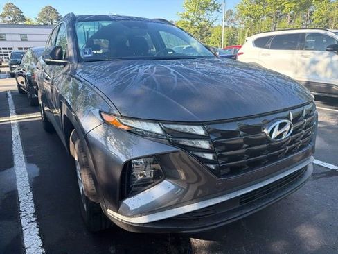 Used 2023 Hyundai Tucson SEL AWD/4WD image 2