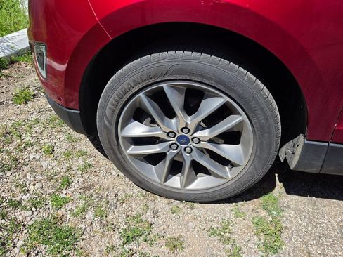 Used 2016 Ford Edge Titanium w/ Equipment Group 302A AWD/4WD image 3