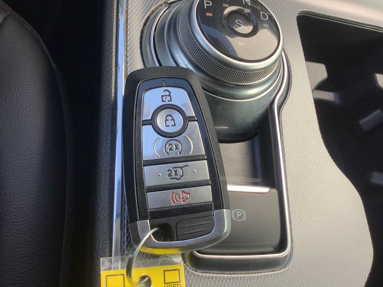Used 2021 Ford Edge SEL w/ Convenience Package AWD/4WD image 19