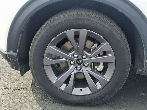 Used 2023 Ford Explorer XLT w/ Equipment Group 202A image 27