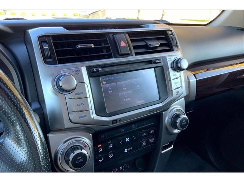 Used 2016 Toyota 4Runner Limited image 7