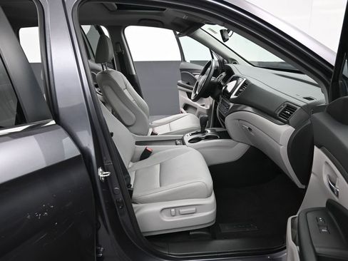 Used 2018 Honda Pilot EX-L image 37