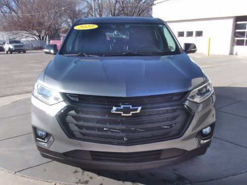 Used 2020 Chevrolet Traverse LT w/ LT Premium Package image 19