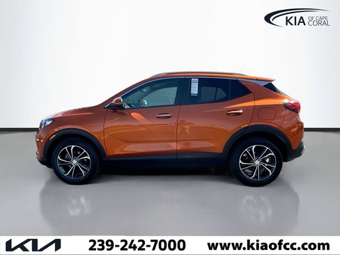 Used 2022 Buick Encore GX Select image 2