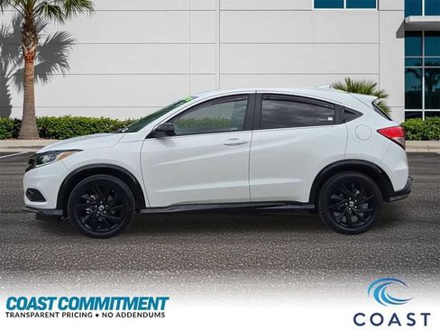 Used 2021 Honda HR-V Sport image 9