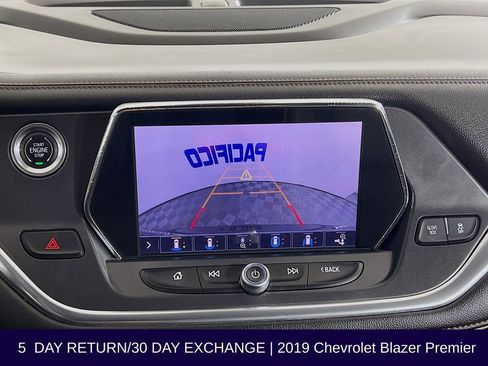 Used 2019 Chevrolet Blazer Premier w/ Sun and Wheels Package AWD/4WD image 21