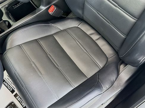 Used 2017 Honda CR-V Touring image 20