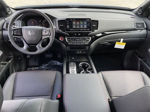 New 2025 Honda Ridgeline Black Edition image 9