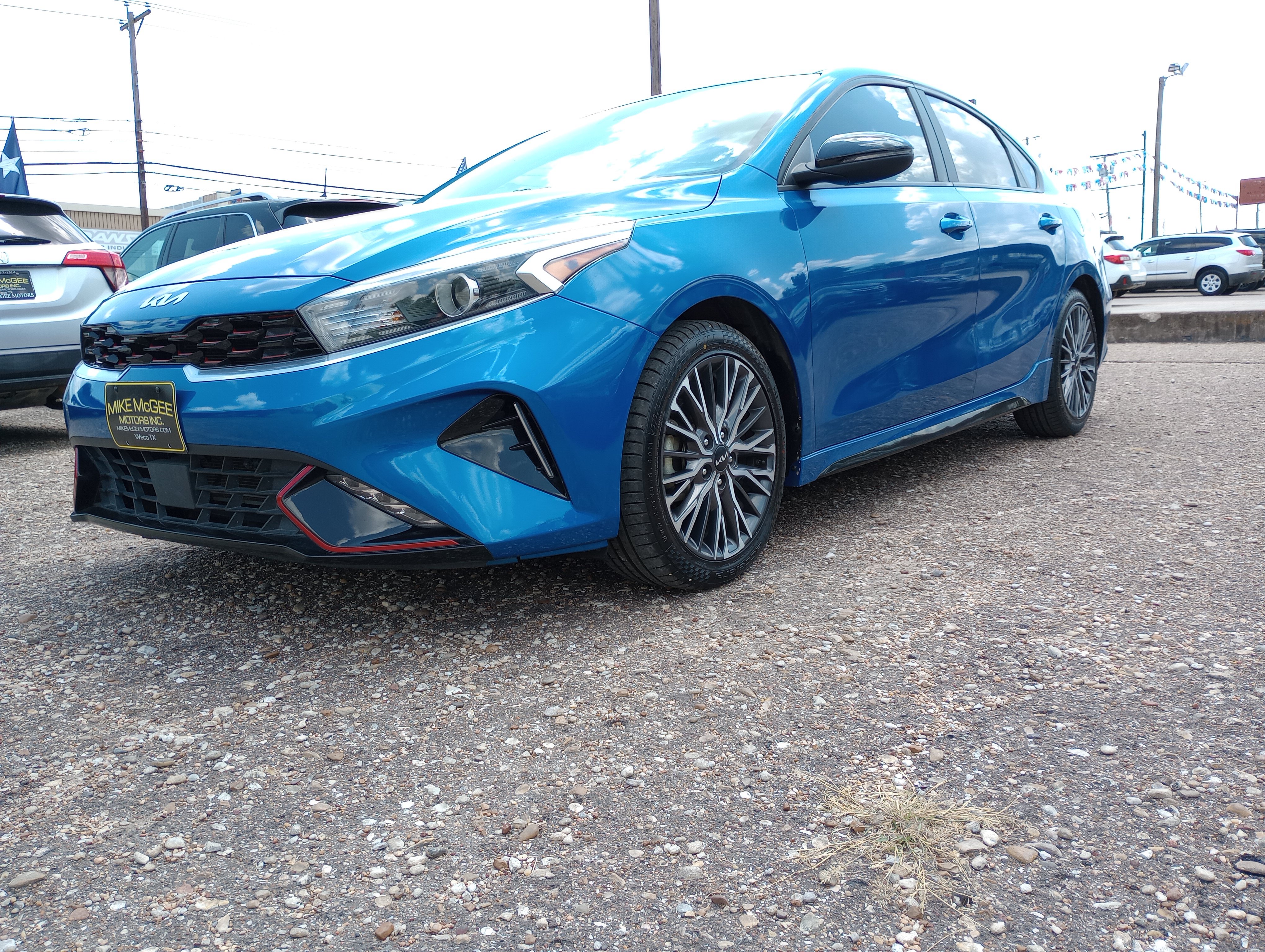 Used 2023 Kia Forte GT-Line w/ GT-Line Premium Package FWD image 3
