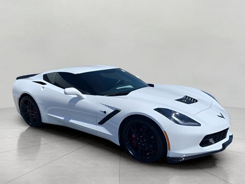 Used 2019 Chevrolet Corvette Stingray Coupe w/ Carbon Flash Badge Package RWD image 1