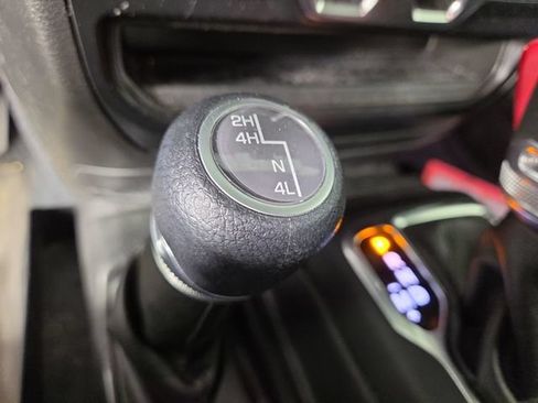 Used 2022 Jeep Gladiator Sport AWD/4WD image 25