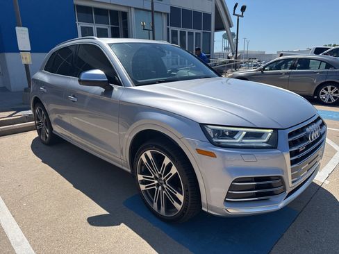 Used 2019 Audi SQ5 Premium w/ Convenience Package AWD/4WD image 3