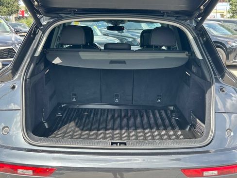 Used 2021 Audi Q5 2.0T Premium Plus w/ Premium Plus Package AWD/4WD image 15